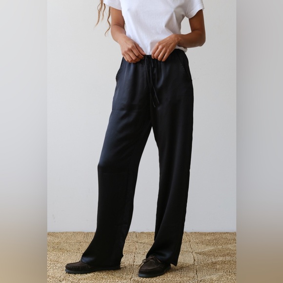 DONNI. Pants - Donni. The Silk Drawstring Pant NWT